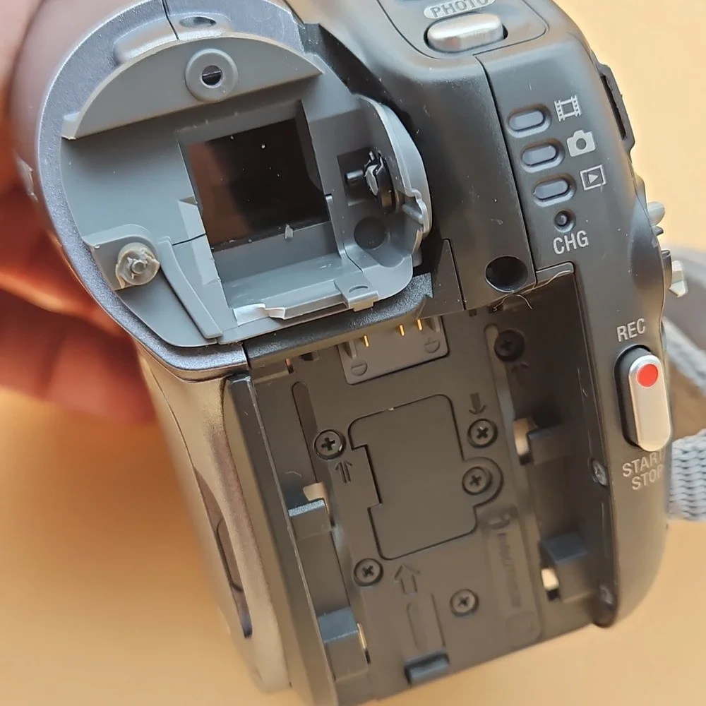 Sony Handycam DCR-DVD403 Camcorder - Parts ONLY